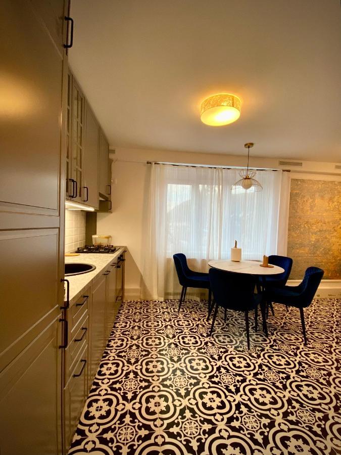 Cloos - Elegant Residence With Panoramic View Braşov Buitenkant foto